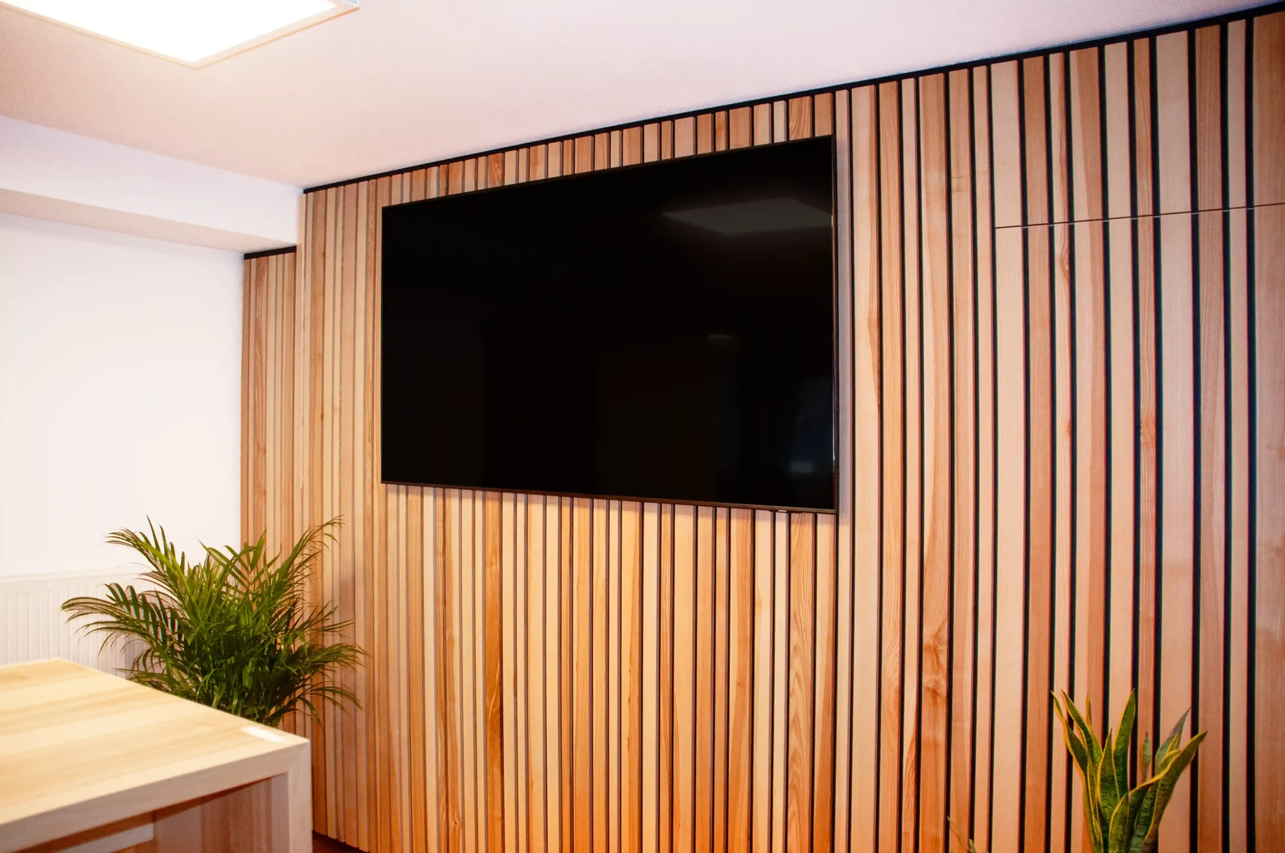 Vollholz-Büros für Untergeschoß